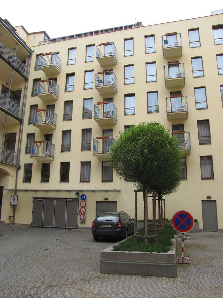 Aparthotel Austria Suites Prag Exterior foto